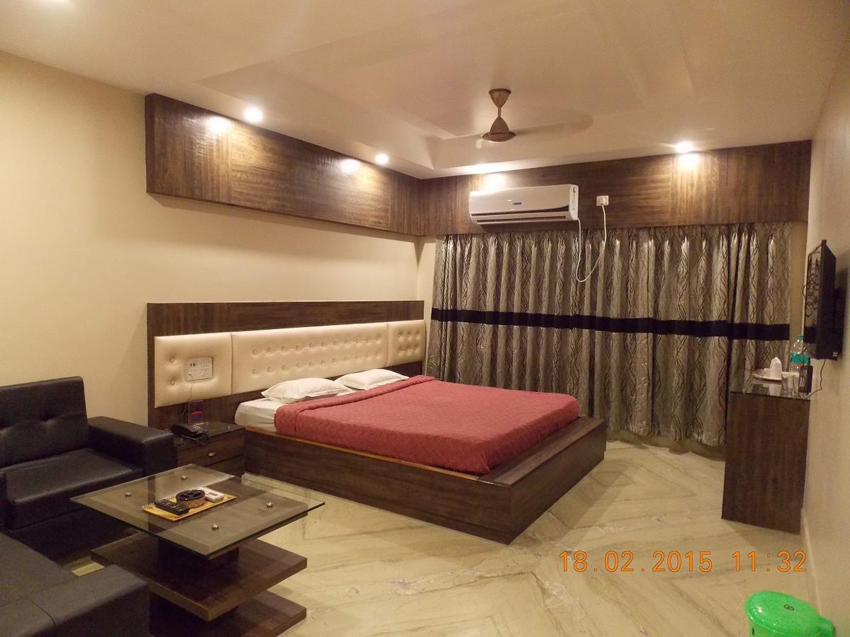 Hotel Welcome Palace 阿加尔塔拉 客房 照片